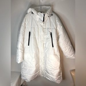 Susan Graver White long Puffer‎ Jacket Women’s 2X.
